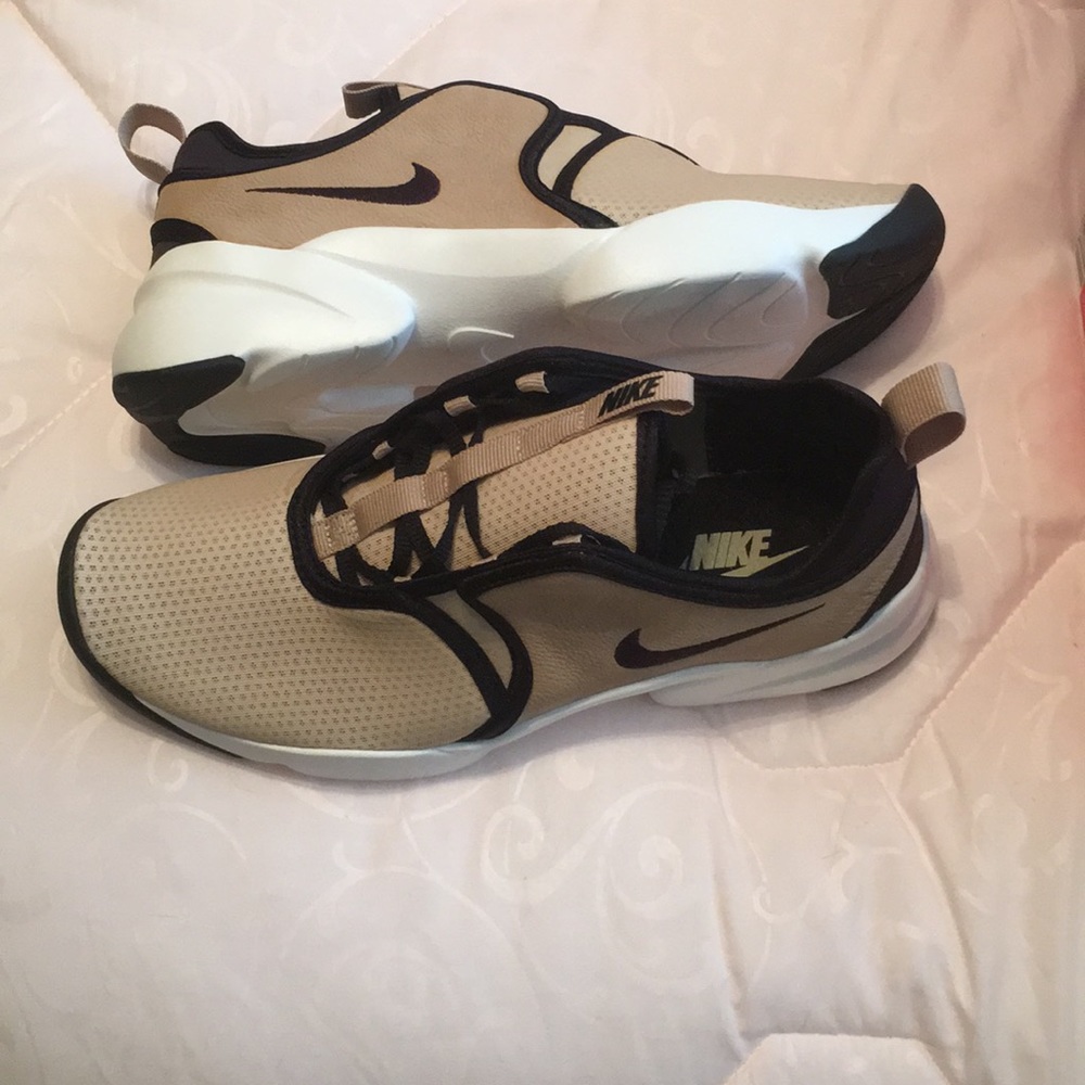 Women’s Nike loden pinnacle